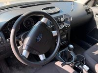 Gebraucht Ford Mondeo 125 PS (91 kW) 2003 Silber Kombi