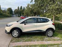 Używany Renault Captur 90 KM (66 kW) 2016 Beżowy SUV