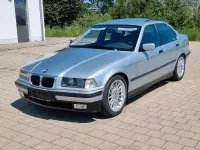 Gebraucht BMW 320 Exclusive 150 PS (110 kW) 1997 Silber Limousine