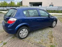Second-hand Opel Astra 105 CP (77 kW) 2005 Argintiu Berlinǎ
