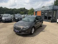 Gebraucht Opel Astra Edition 136 PS (100 kW) 2016 Grau Kombi