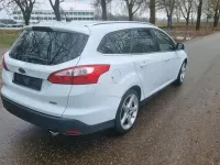 Gebraucht Ford Focus 182 PS (133 kW) 2012 Weiß Kombi