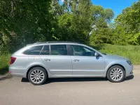 Gebraucht Skoda Superb 200 PS (147 kW) 2014 Silber Kombi