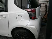 Gebraucht Toyota iQ 68 PS (50 kW) 2009 Weiß Kleinwagen