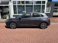 Gebraucht Hyundai i30 Premium 140 PS (102 kW) 2019 Grau Limousine