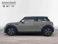 Gebraucht Mini Cooper SE Essential 135 kW (184 PS) 2022 Moonwalk grey Kleinwagen