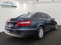 Gebraucht Mercedes E200 184 PS (135 kW) 2011 Grau Limousine