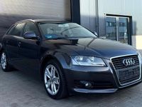 Gebraucht Audi A3 S-Line 125 PS (91 kW) 2010 Grau Kleinwagen