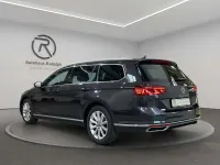 Gebraucht VW Passat Elegance 150 PS (110 kW) 2021 Mangangrau metallic Kombi