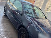 Gebraucht VW Golf V 2004 Blau Kleinwagen