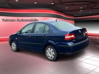 Gebraucht VW Polo Basis 75 PS (55 kW) 2004 Blau Limousine