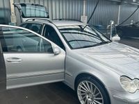 gebraucht Mercedes C220 mit klappern im Motorraum