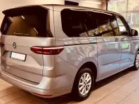 Gebraucht VW Multivan Life 150 PS (110 kW) 2025 Silber Van / Kleinbus