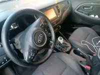 Gebraucht Kia Carens 141 PS (103 kW) 2017 Schwarz Van / Kleinbus