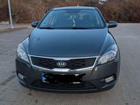 Gebraucht Kia Ceed Vision 90 PS (66 kW) 2011 Grau Kleinwagen