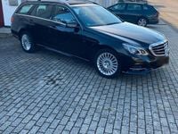 Gebraucht Mercedes E220 Elegance 170 PS (125 kW) 2013 Schwarz Kombi