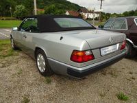 Gebraucht Mercedes 320 220 PS (161 kW) 1993 Silber Cabrio