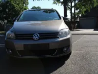 Gebraucht VW Golf Plus Style 80 PS (58 kW) 2011 Braun Van / Kleinbus