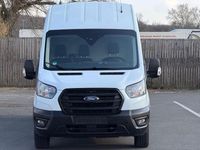 Gebraucht Ford Transit Trend 170 PS (125 kW) 2022 Weiß Limousine
