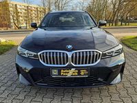 Gebraucht BMW 330 M Sport 245 PS (180 kW) 2024 Black saphire metallic Kombi