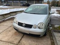 Gebraucht VW Polo 75 PS (55 kW) 2002 Silber Kleinwagen