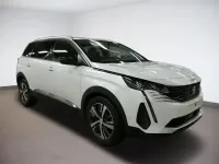 Gebraucht Peugeot 5008 Allure 131 PS (96 kW) 2022 Kwe  lack weiss perlglänzend Van / Kleinbus