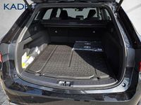 Neu Toyota Corolla 196 PS (144 kW) 2025 Black mica / ink Kombi