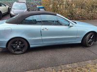 Gebraucht Mercedes CLK320 224 PS (164 kW) 2003 Blau Cabrio