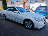 Usata Mercedes E200 184 CV (135 kW) 2011 Bianco Cabrio
