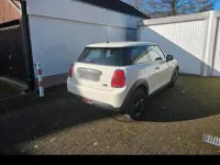 Gebraucht Mini ONE 75 PS (55 kW) 2016 Weiß Kleinwagen