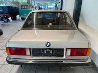 Gebraucht BMW 320 125 PS (91 kW) 1984 Beige Limousine
