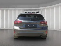Gebraucht Ford Focus Titanium 125 PS (91 kW) 2022 Grau Limousine