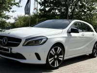 Gebraucht Mercedes A180 Urban 122 PS (89 kW) 2015 Schwarz Limousine
