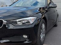 Gebraucht BMW 316 116 PS (85 kW) 2013 Schwarz Kombi