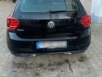 Gebraucht VW Polo 60 PS (44 kW) 2018 Schwarz Kleinwagen