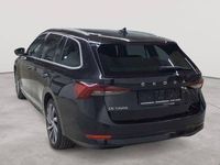 Gebraucht Skoda Octavia Style 150 PS (110 kW) 2022 Blackmagic perleffekt Kombi