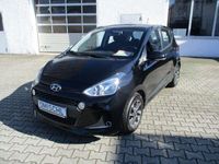 gebraucht Hyundai i10 1.2 Automatik Premiumpaket NAVI PDC SHZ