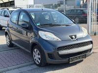 Gebraucht Peugeot 107 Filou 68 PS (50 kW) 2011 Grau Kleinwagen