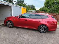 Gebraucht Kia Optima Spirit 136 PS (100 kW) 2019 Rot Kombi