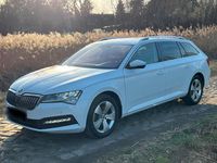 Gebraucht Skoda Superb 190 PS (139 kW) 2022 Weiß Kombi