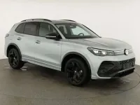 Neu VW Tiguan R-line 193 PS (141 kW) 2025 Oyster silver metallic SUV