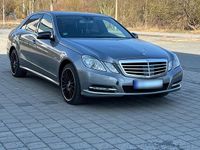 Gebraucht Mercedes E350 265 PS (194 kW) 2012 Silber Limousine