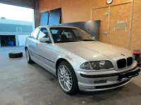 Gebraucht BMW 320 170 PS (125 kW) 2001 Silber Limousine