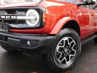 Neu Ford Bronco Outer Banks 334 PS (245 kW) 2026 Rot SUV