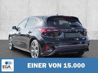 Gebraucht Ford Focus ST-Line 125 PS (91 kW) 2023 Schwarz metallic