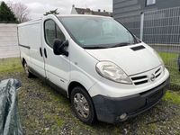 Gebraucht Nissan Primastar 114 PS (83 kW) 2011 Weiß Van / Kleinbus