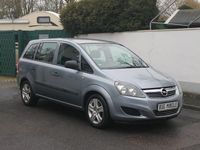 Gebraucht Opel Zafira Selection 116 PS (85 kW) 2011 Silber Van / Kleinbus