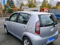 Gebraucht Daihatsu Sirion 91 PS (66 kW) 2008 Silber Kleinwagen
