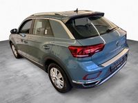 Gebraucht VW T-Roc Style 150 PS (110 kW) 2023 Blau SUV