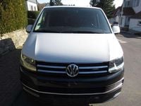 Gebraucht VW T6 150 PS (110 kW) 2016 Indigoblauperleffekt/weiss Van